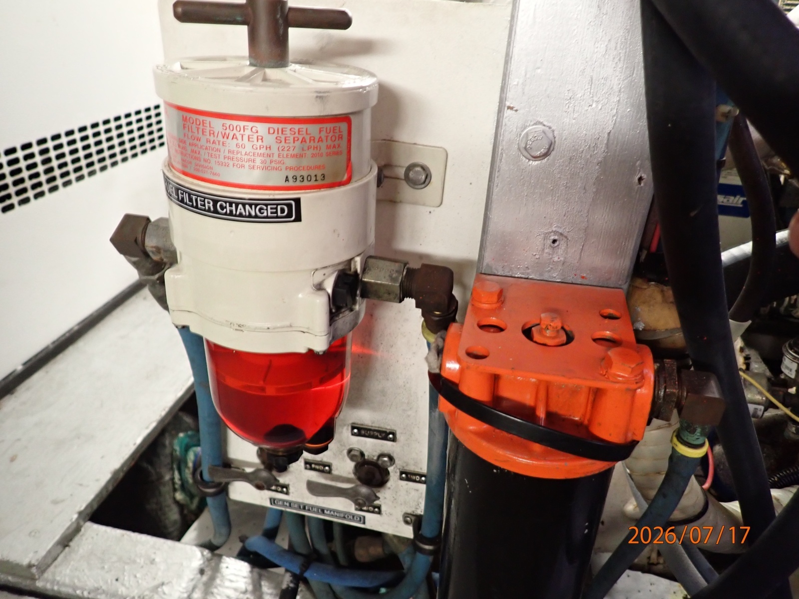 48' Hatteras generator Racor fuel filter