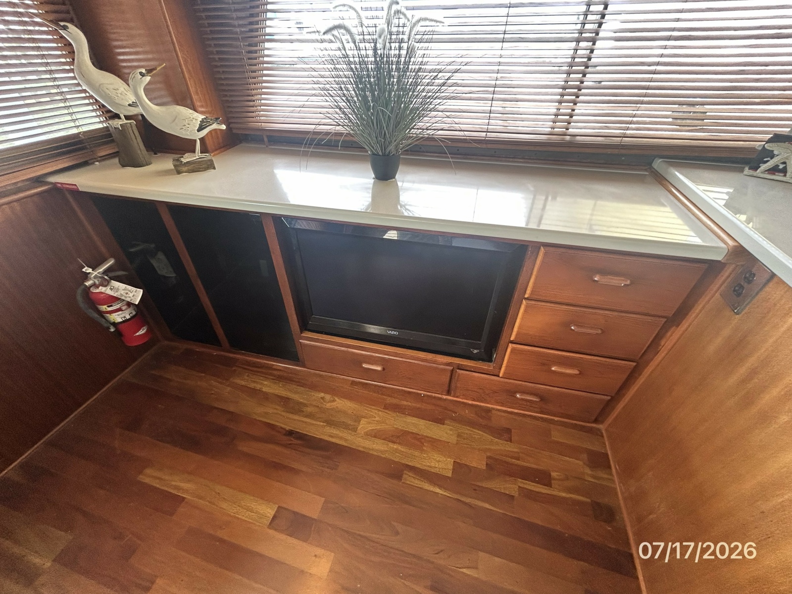 48' Hatteras salon port cabinetry