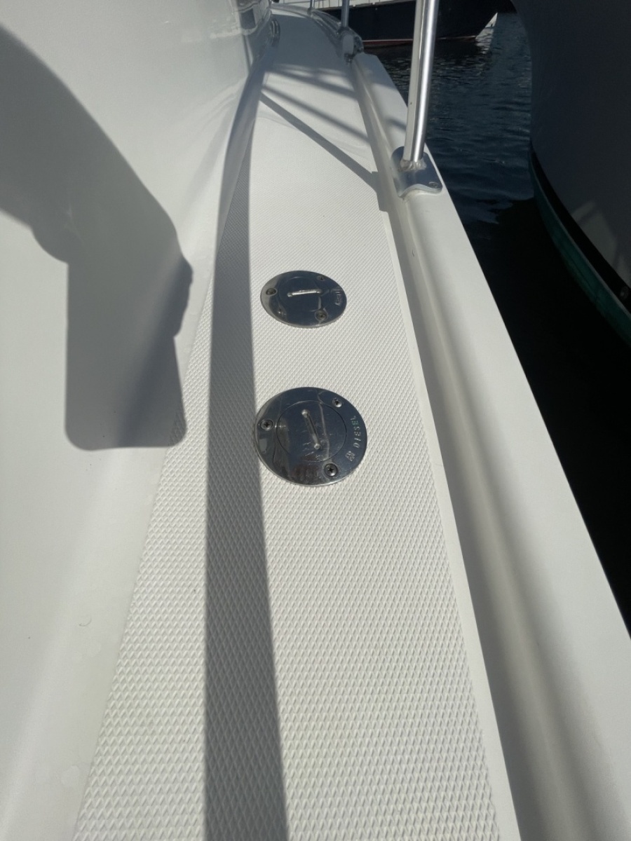 Side Deck