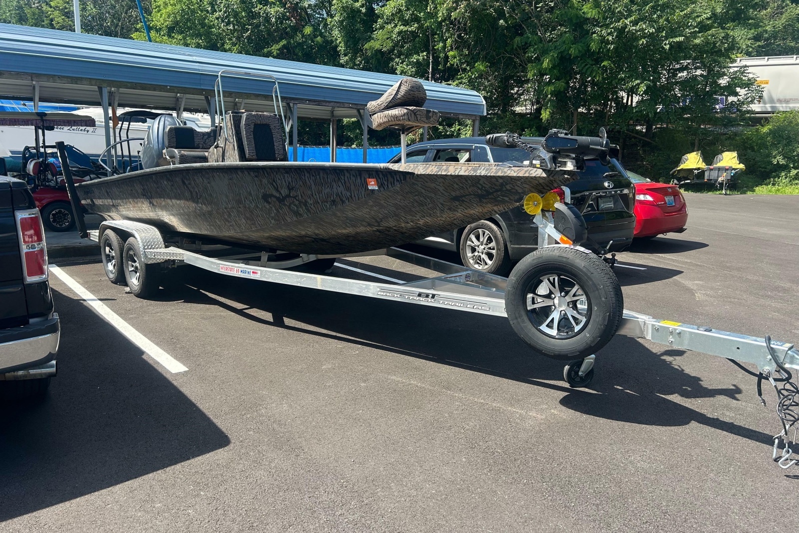 2025 Xpress H22B Bay