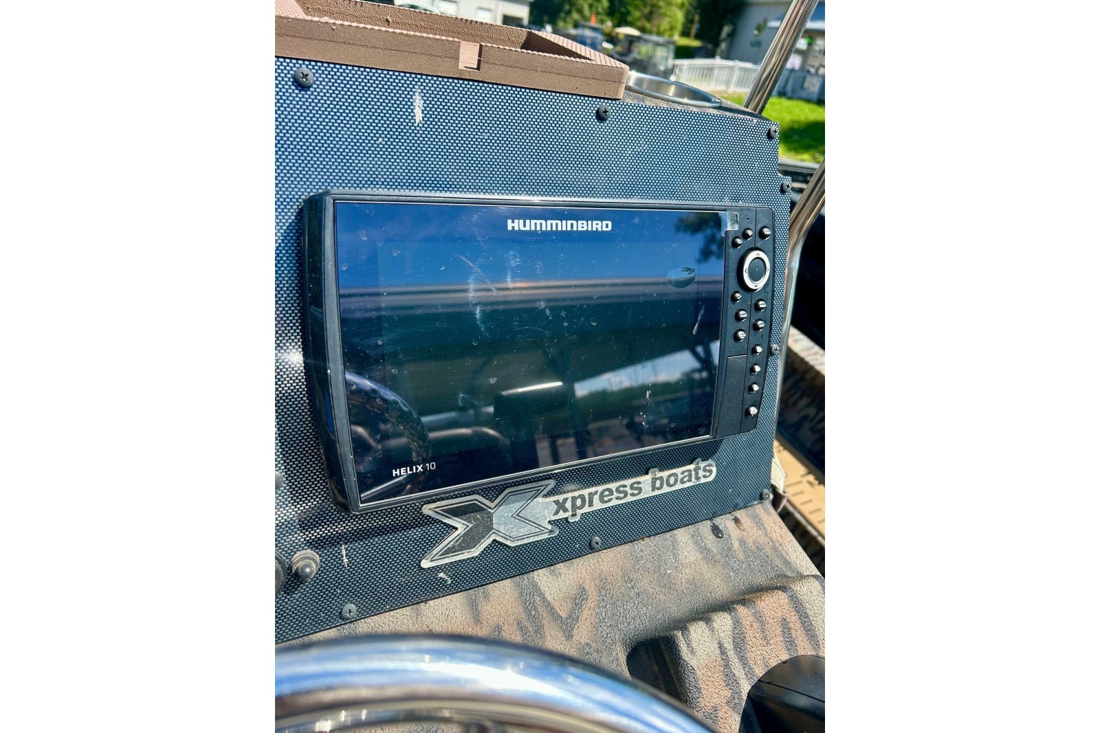 2025 Xpress H22B Bay