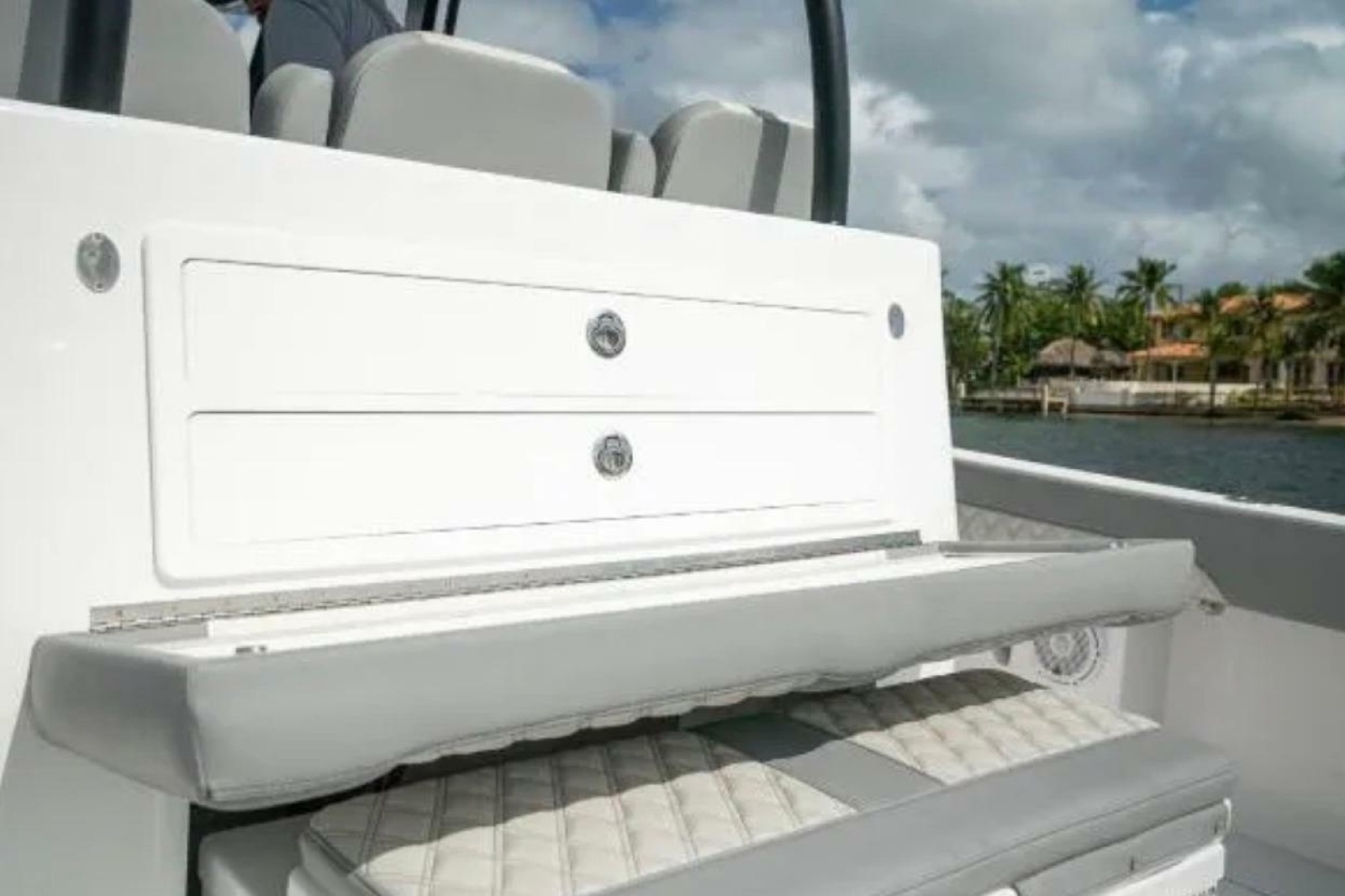 2024 Front Runner 37 Catamaran