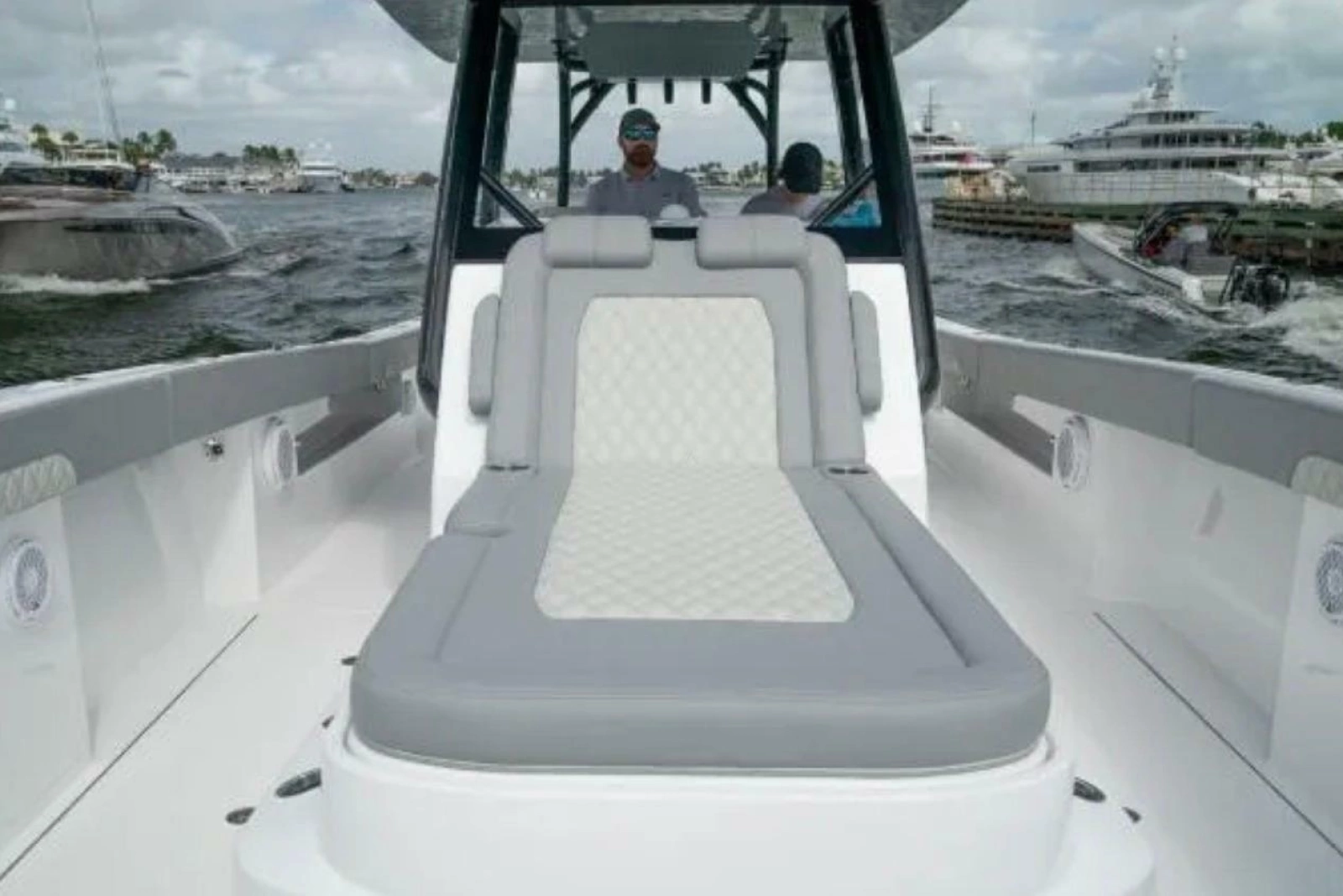 2024 Front Runner 37 Catamaran