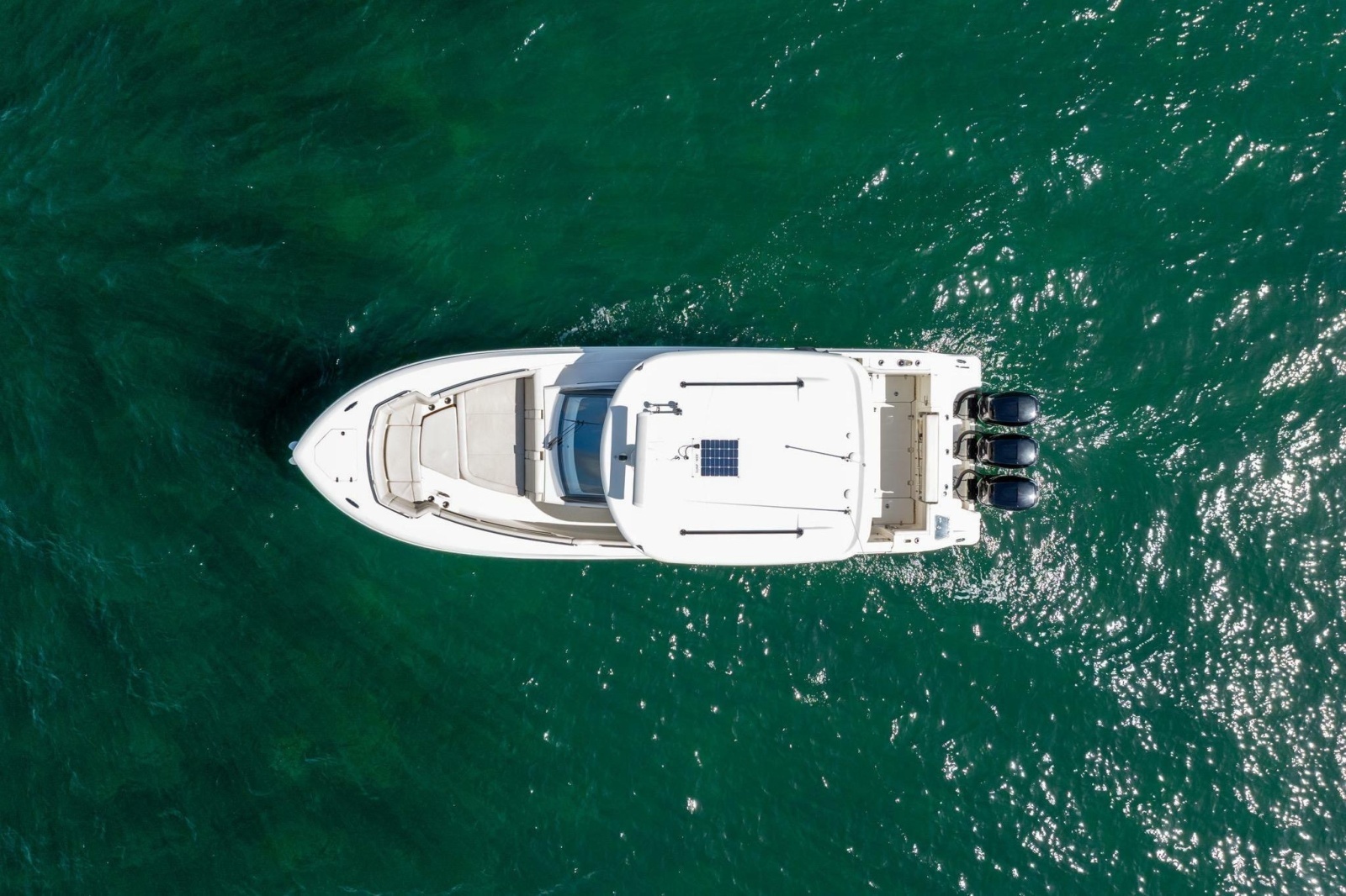 2023 Boston Whaler 350 Realm