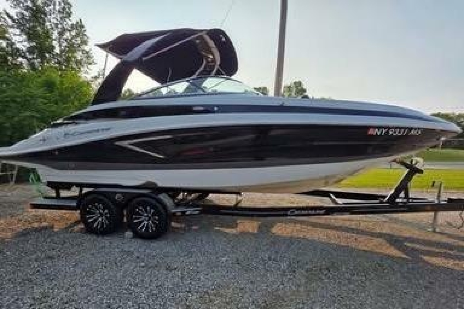 2023 Crownline Eclipse E255