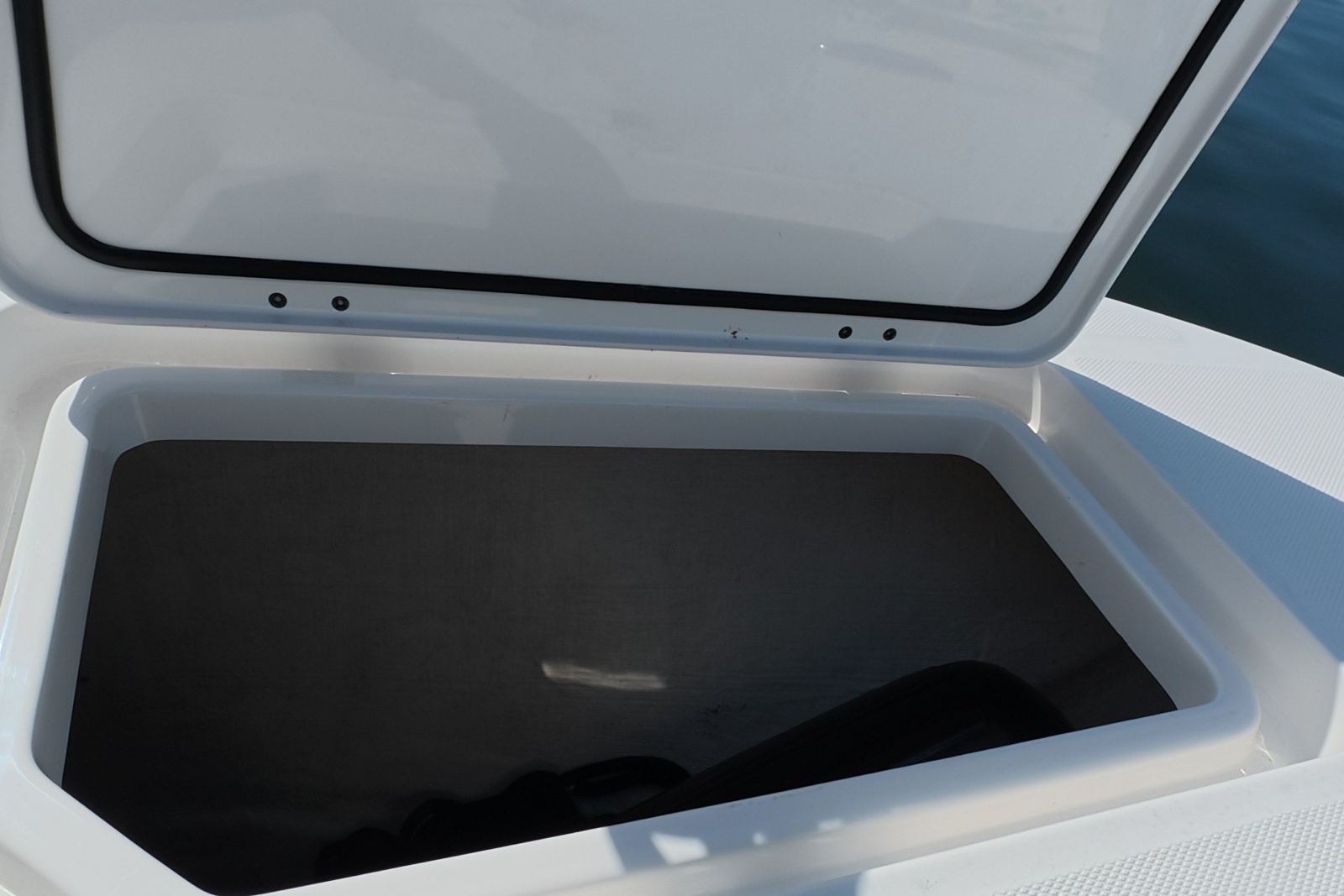 2023 Invincible 33 Catamaran