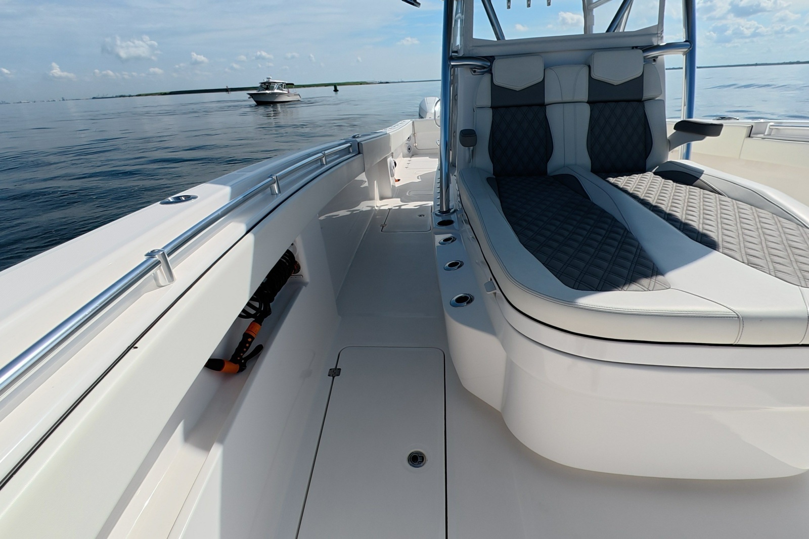 2023 Invincible 33 Catamaran