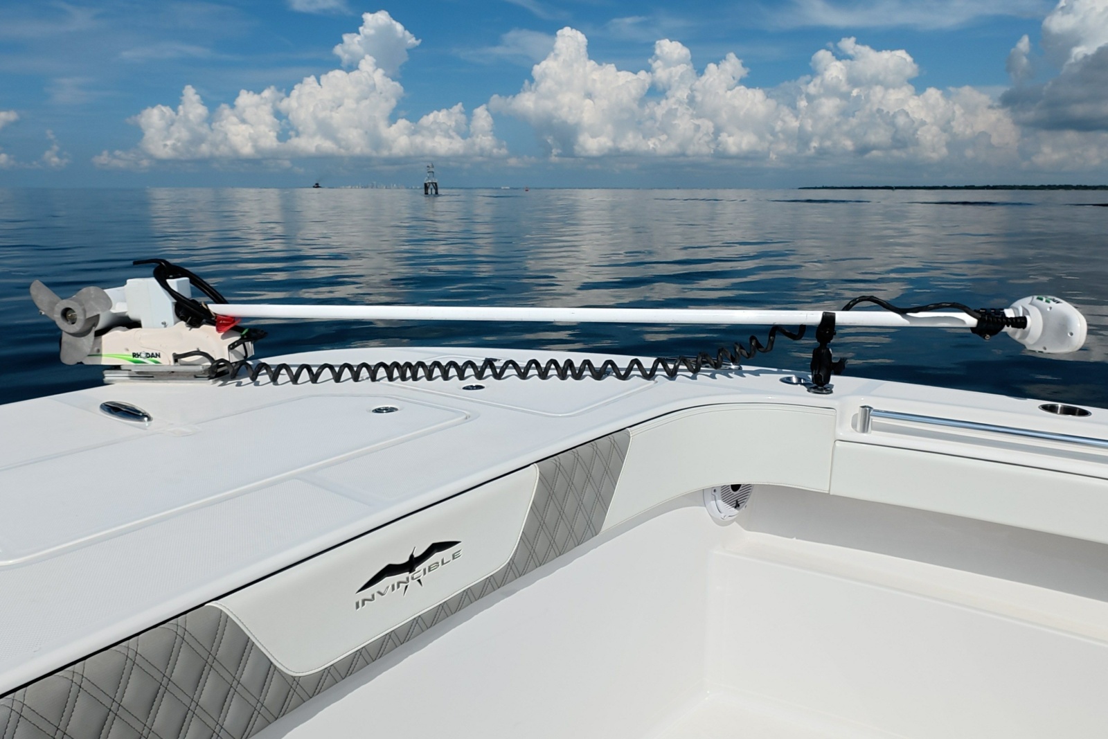 2023 Invincible 33 Catamaran