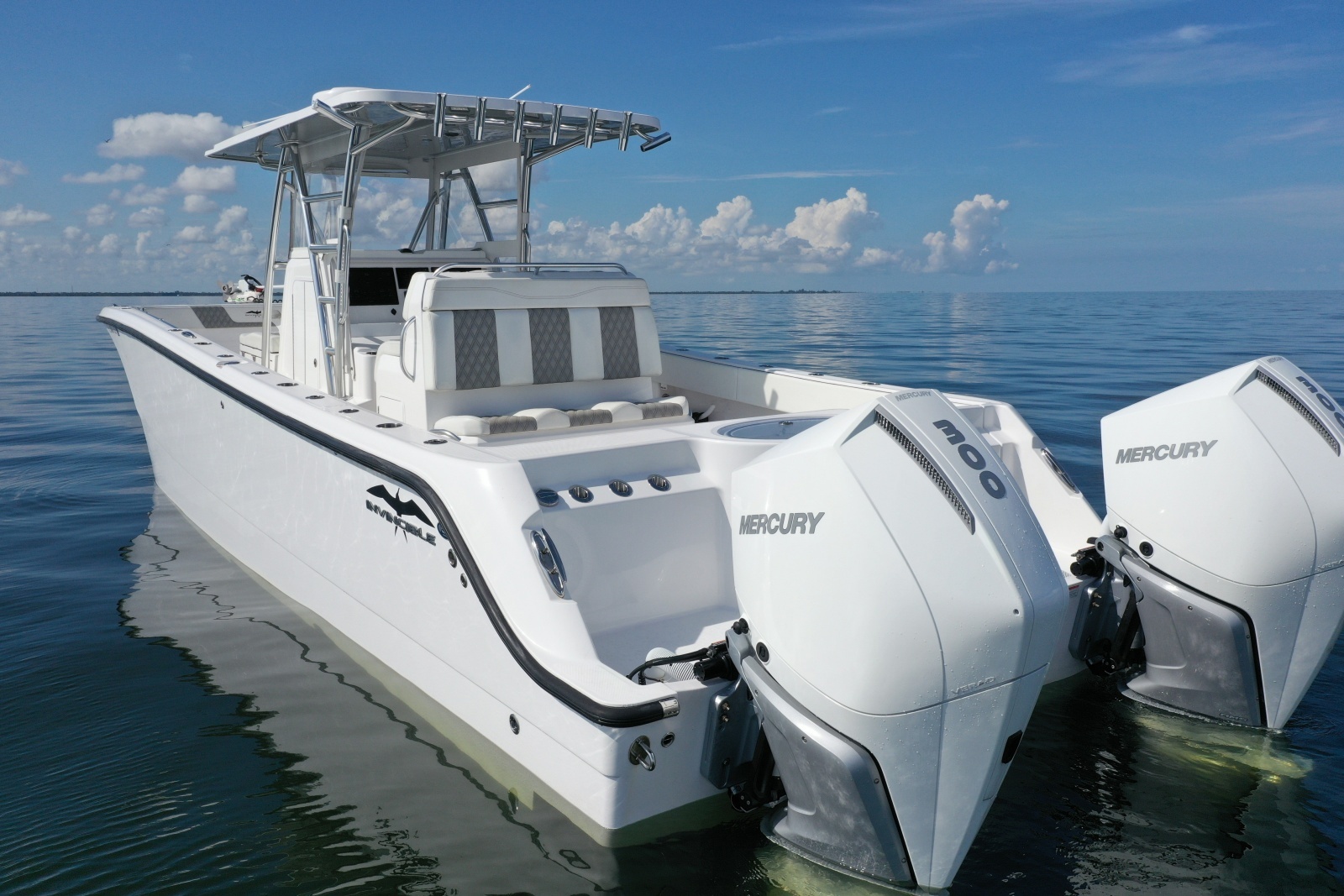 2023 Invincible 33 Catamaran