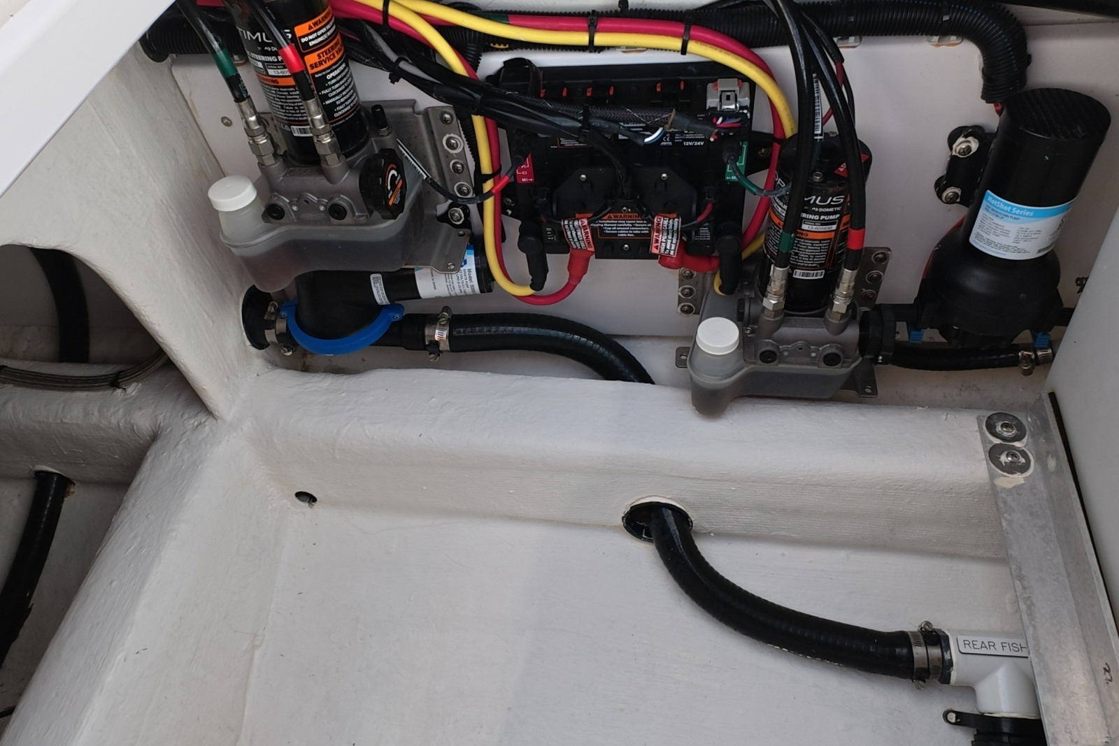 2023 Invincible 33 Catamaran