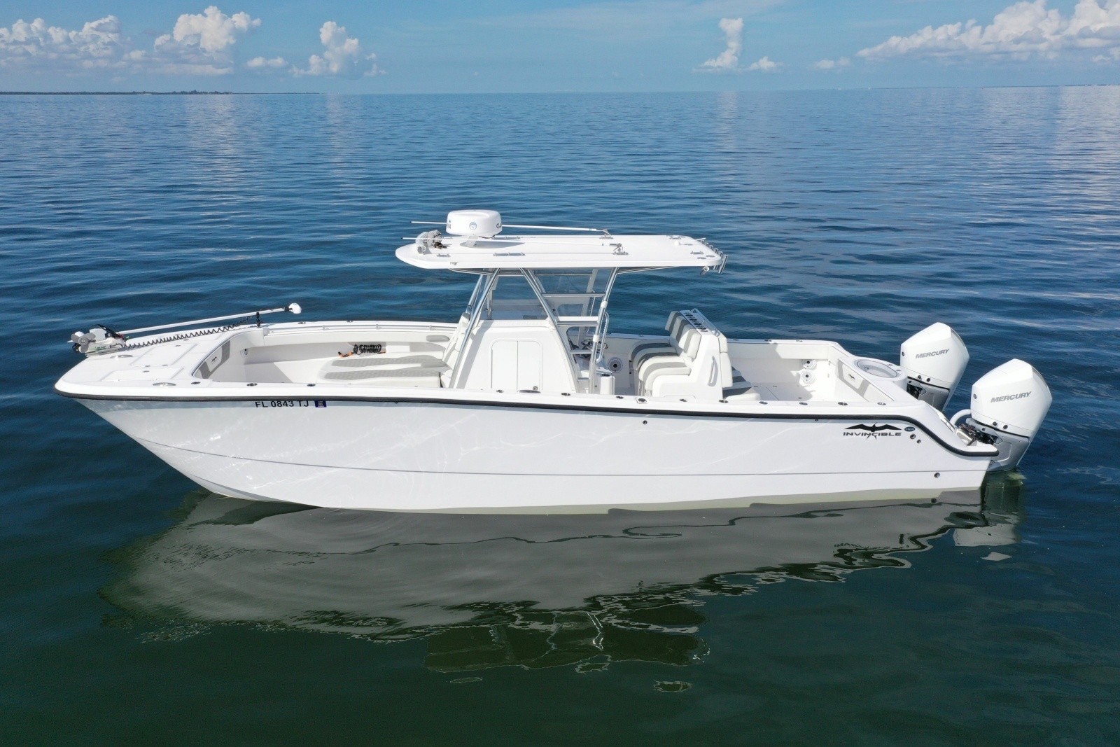 2023 Invincible 33 Catamaran