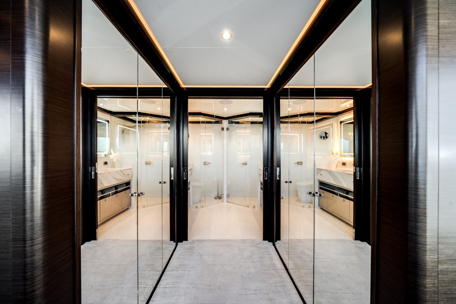 Master Closet Ensuite Bath