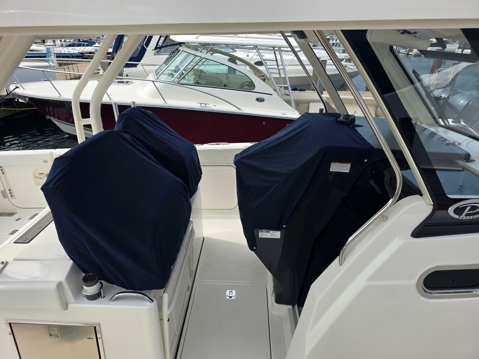 2023 Pursuit S 328 Sport