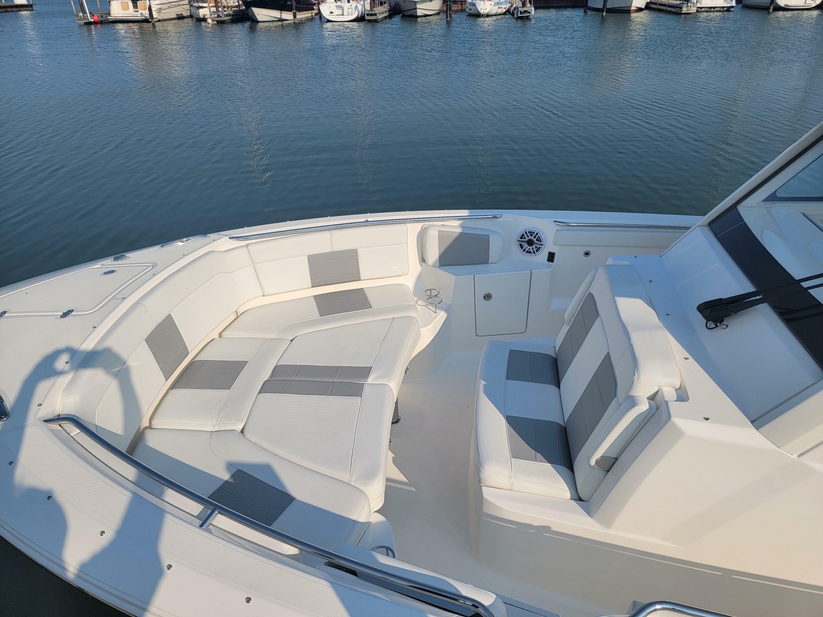 2023 Pursuit S 328 Sport