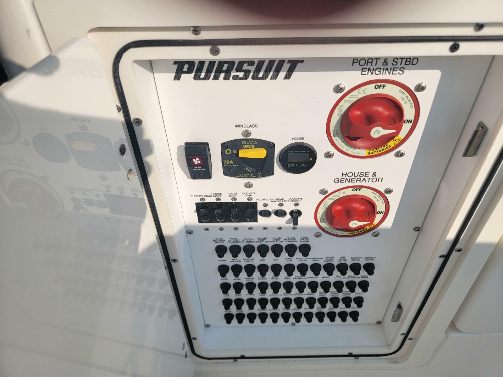 2023 Pursuit S 328 Sport