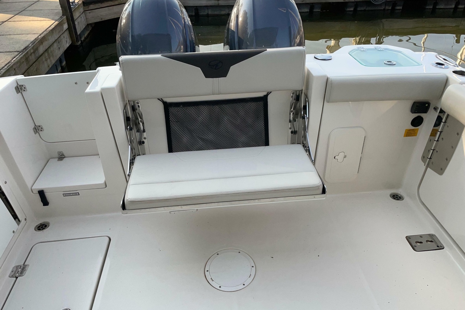 2023 Sailfish 276 DC