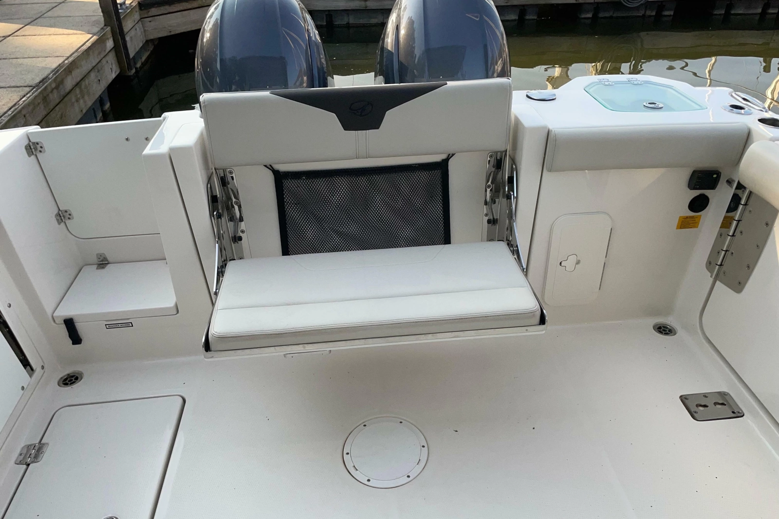 2023 Sailfish 276 DC