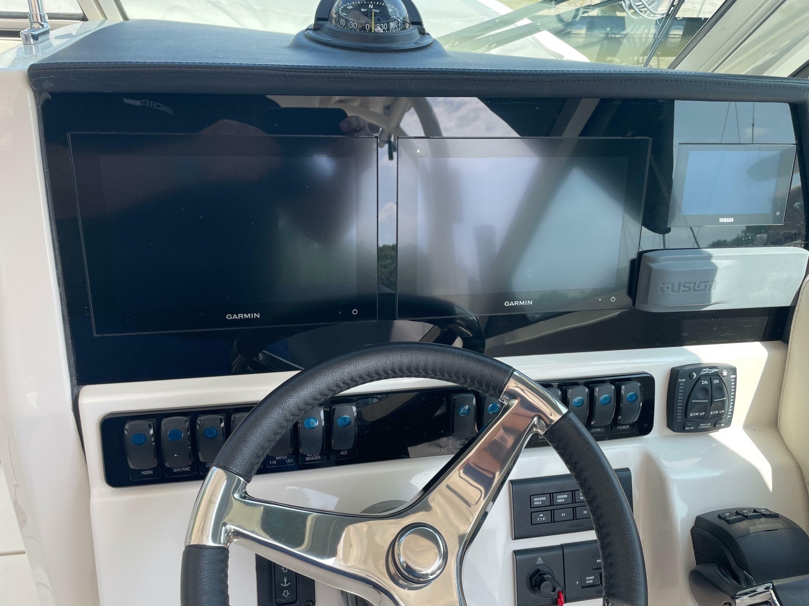 2023 Sailfish 276 DC