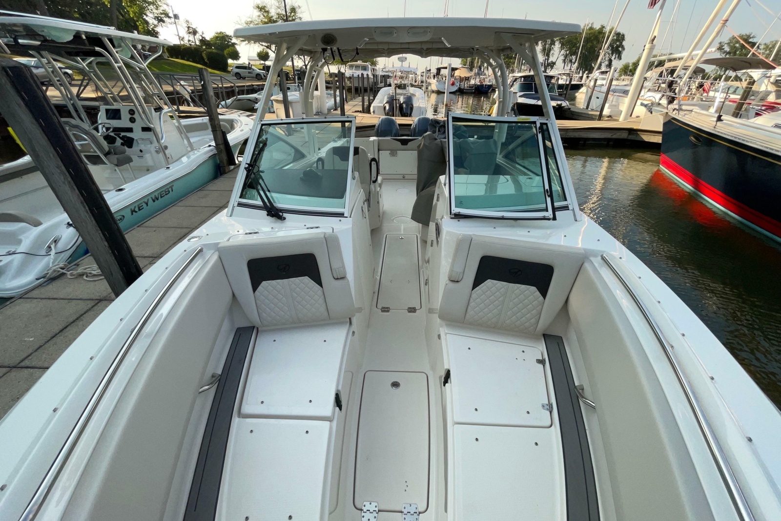 2023 Sailfish 276 DC