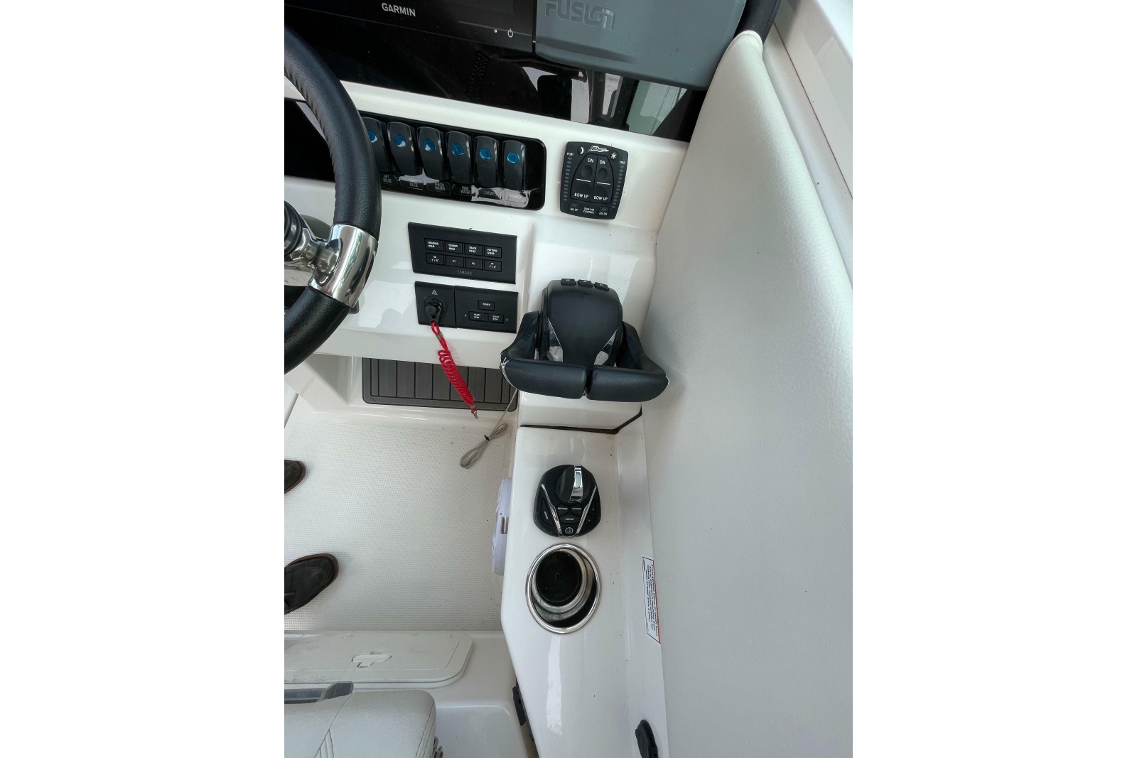 2023 Sailfish 276 DC