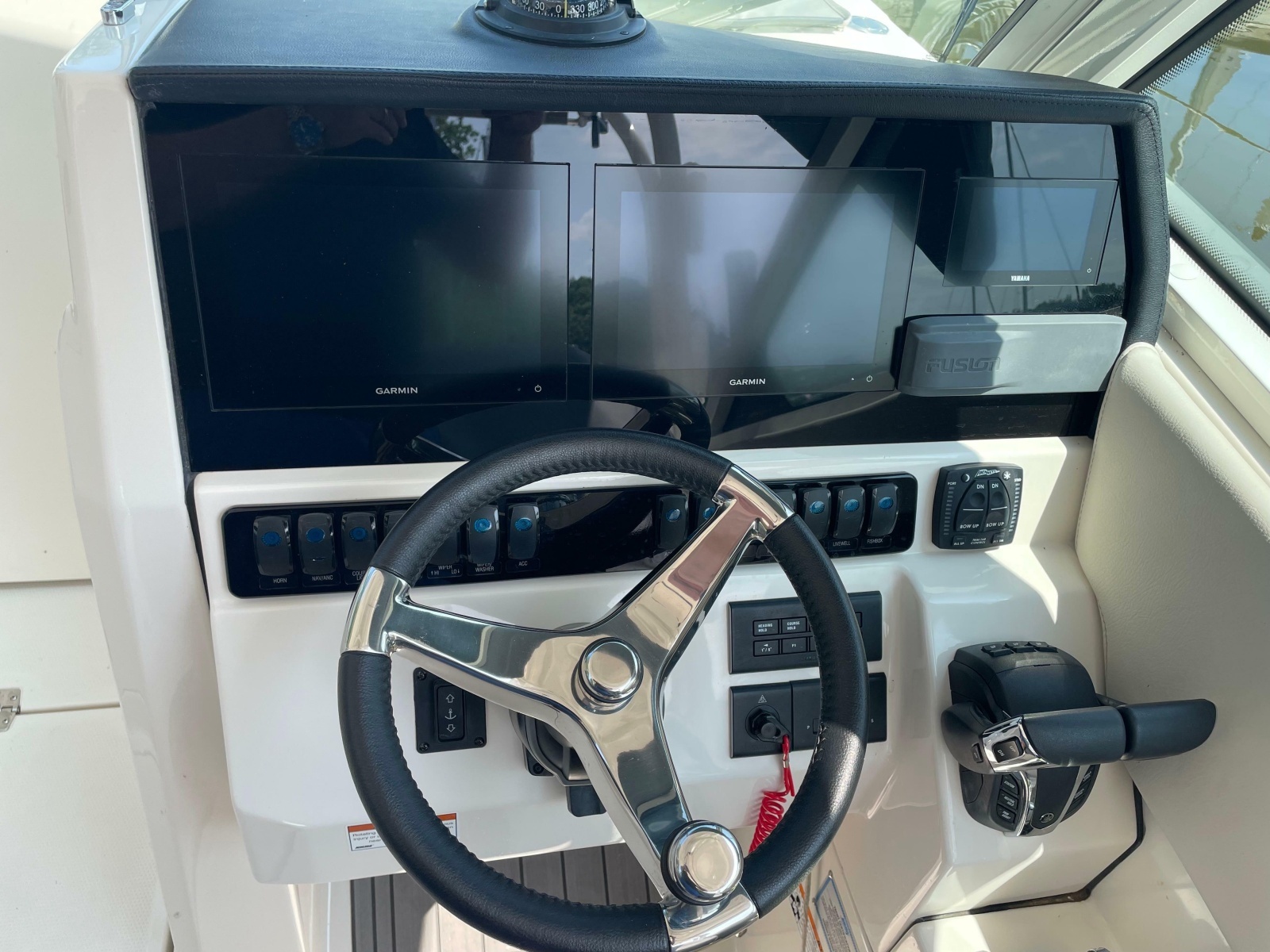 2023 Sailfish 276 DC