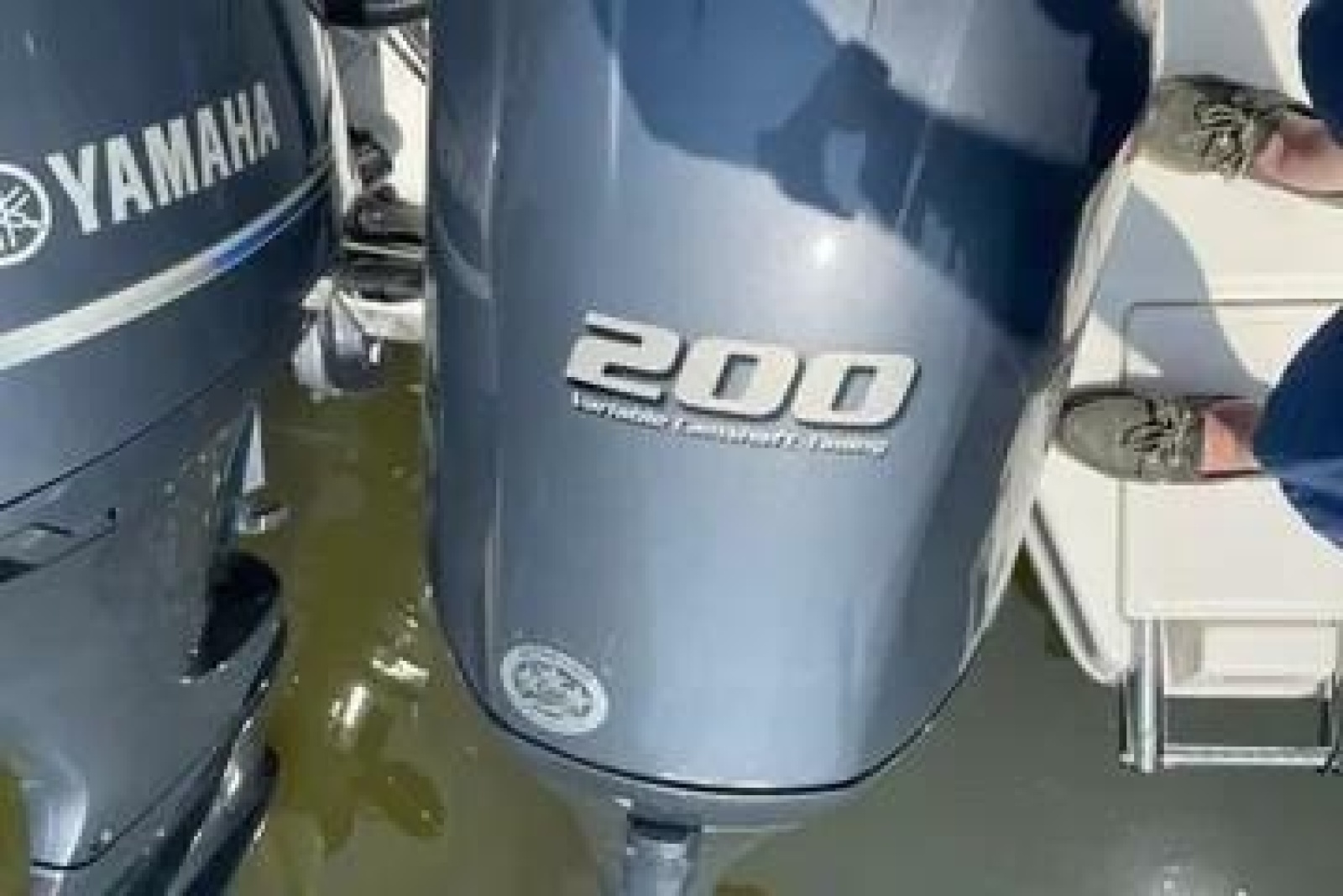 2023 Sailfish 276 DC