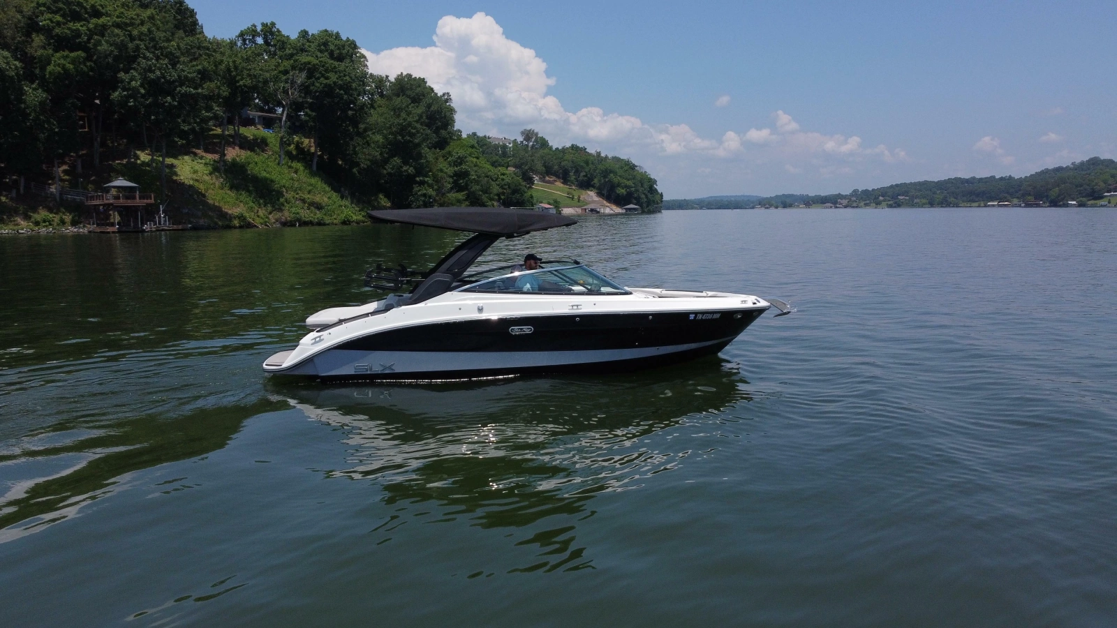 2023 Sea Ray SLX 260 Surf