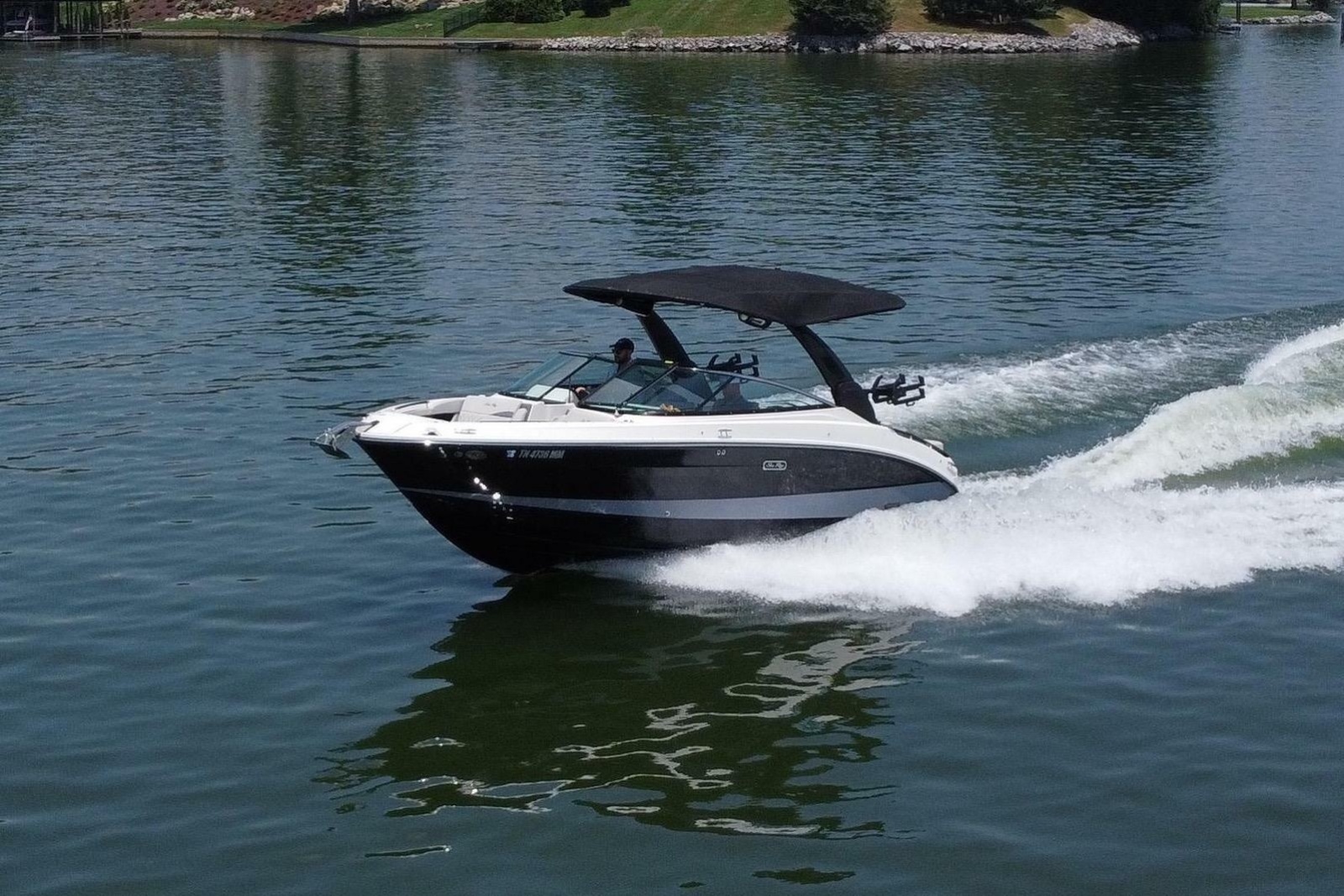 2023 Sea Ray SLX 260 Surf