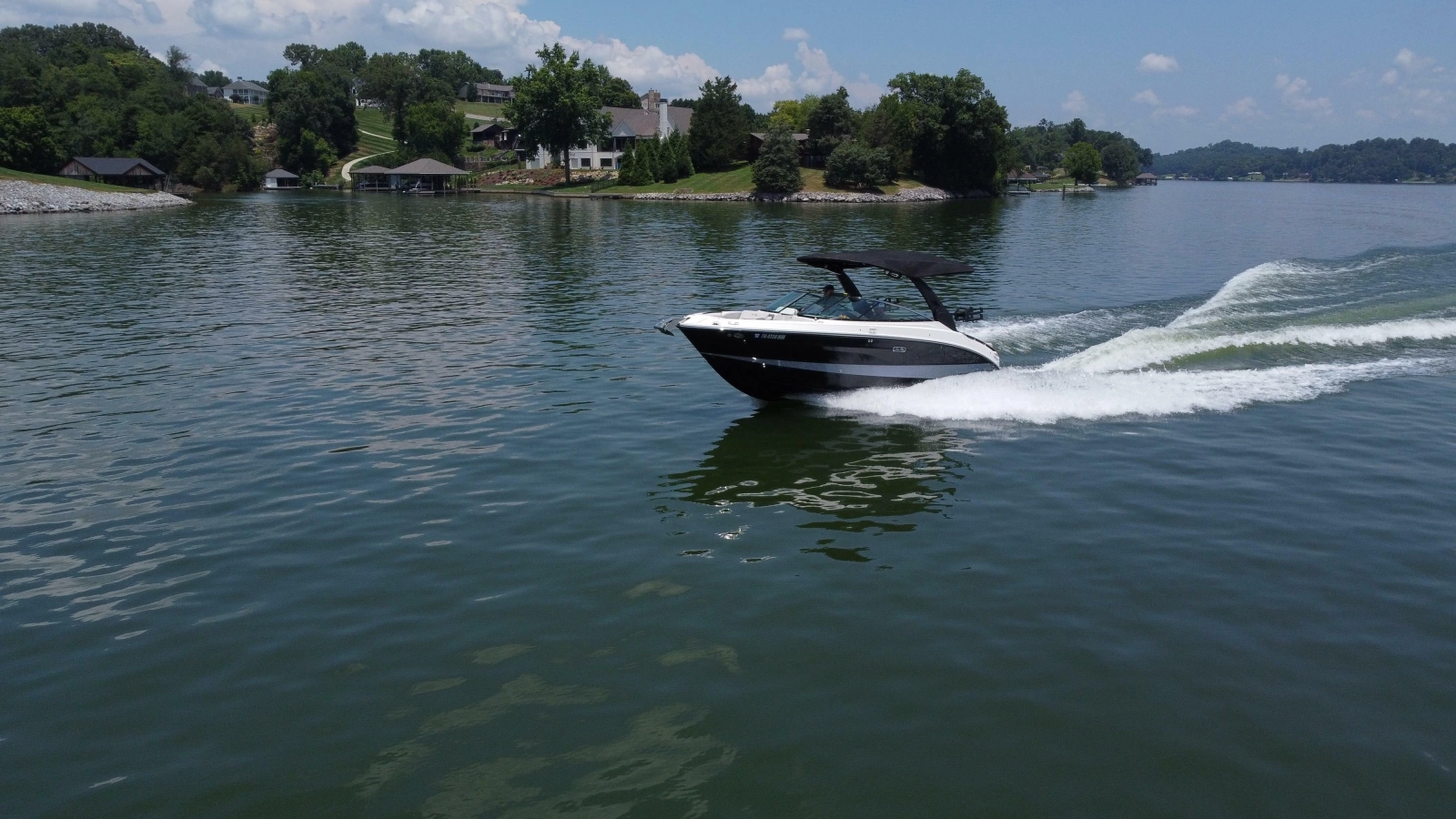 2023 Sea Ray SLX 260 Surf