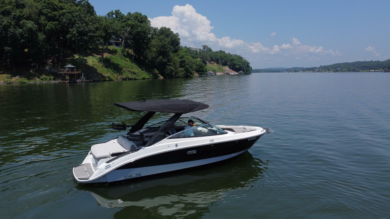 2023 Sea Ray SLX 260 Surf