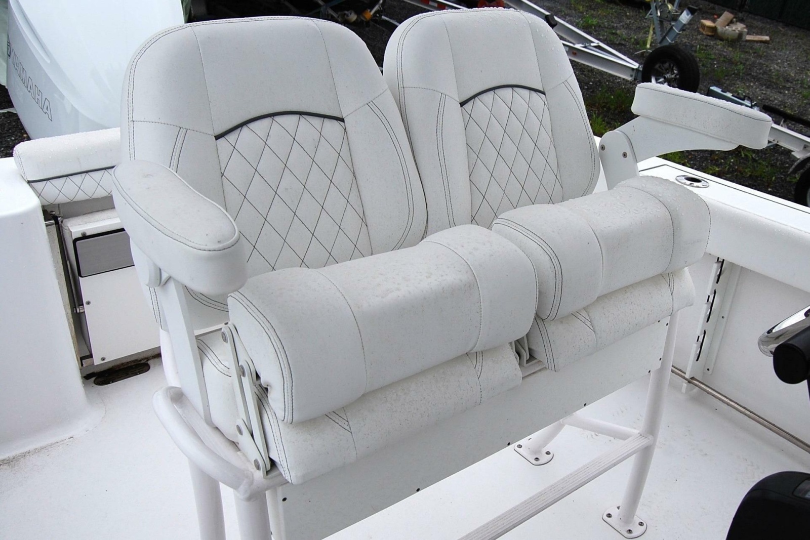 2023 Sportsman Open 242 Center Console