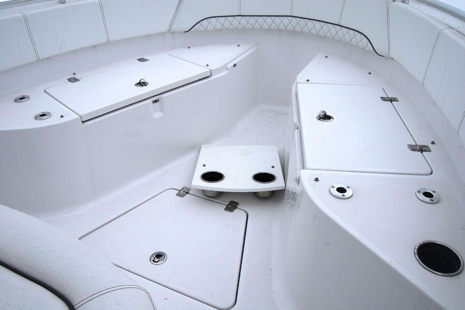 2023 Sportsman Open 242 Center Console