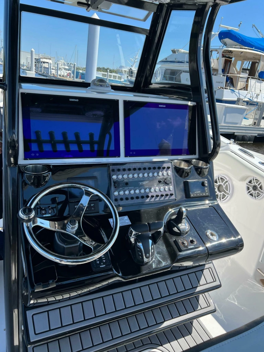 2023 Tidewater 320 CC Adventure