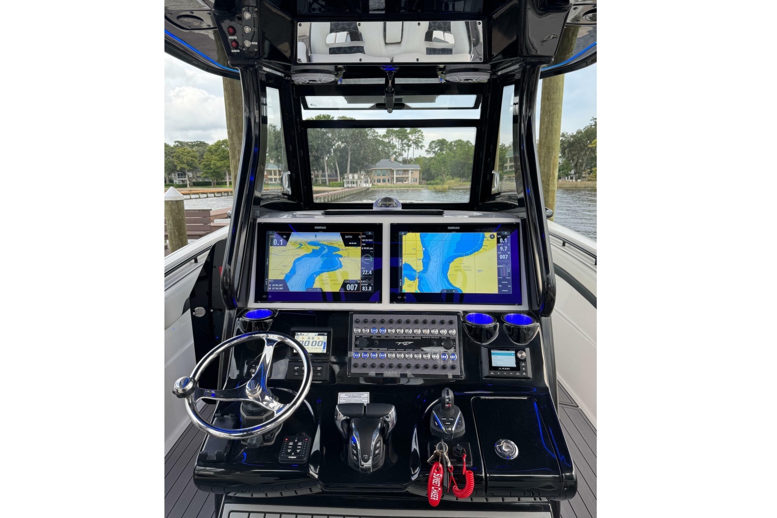 2023 Tidewater 320 CC Adventure