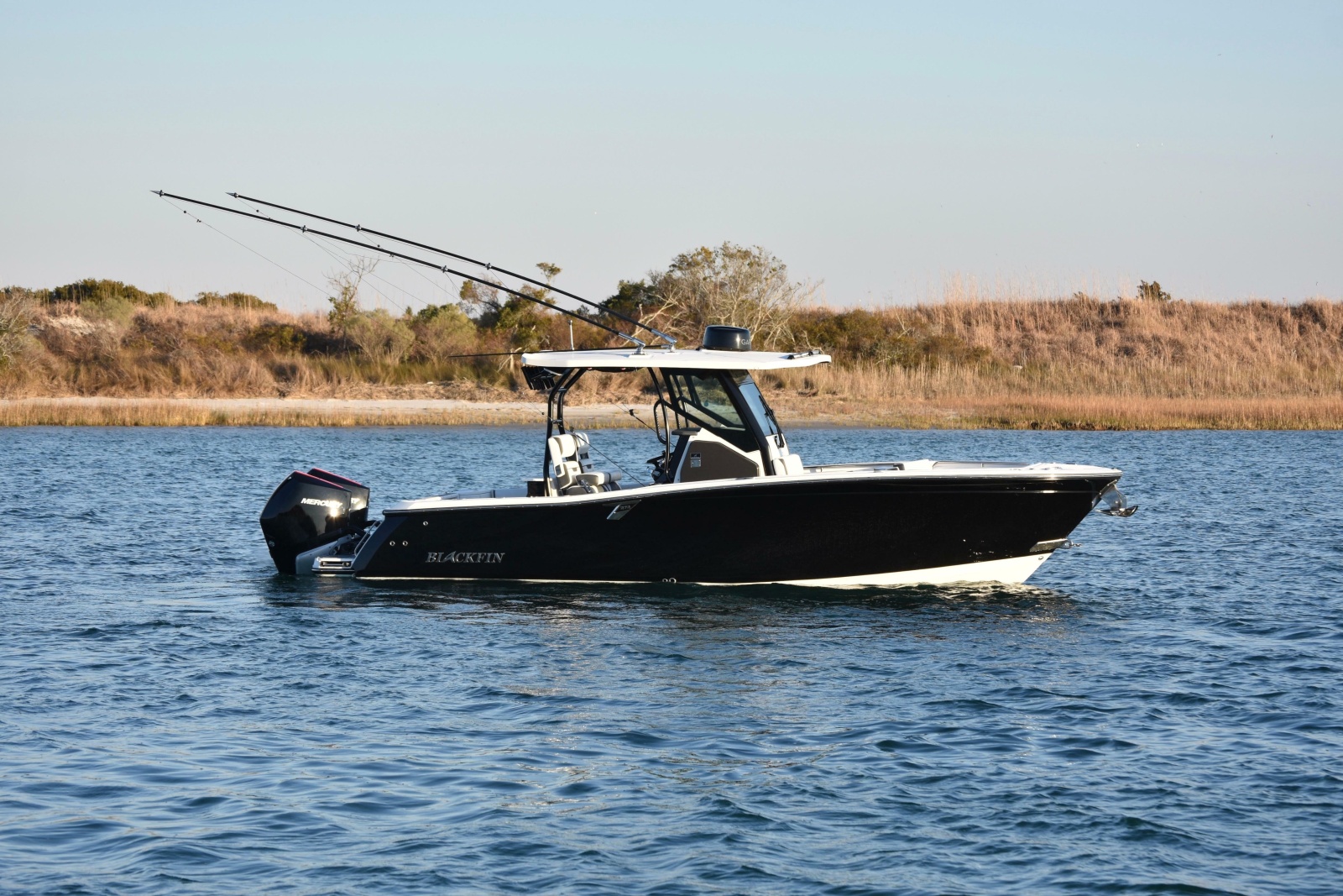 2022 Blackfin 272 CC