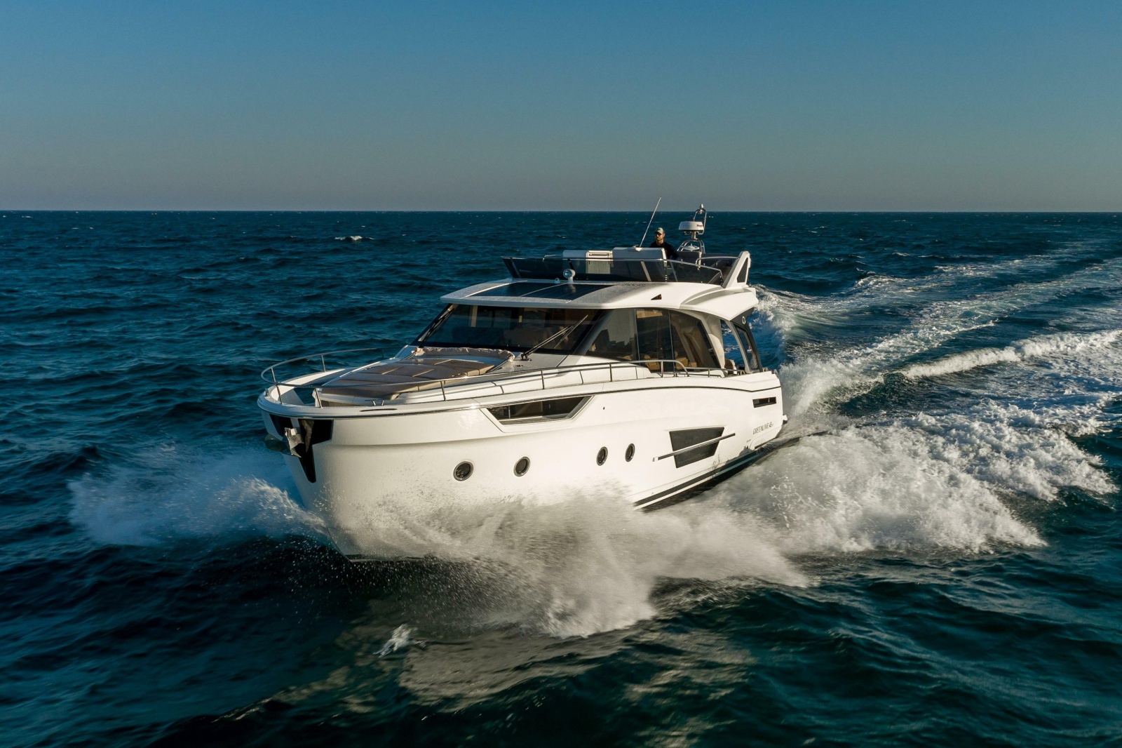 2022 Greenline 45 Fly