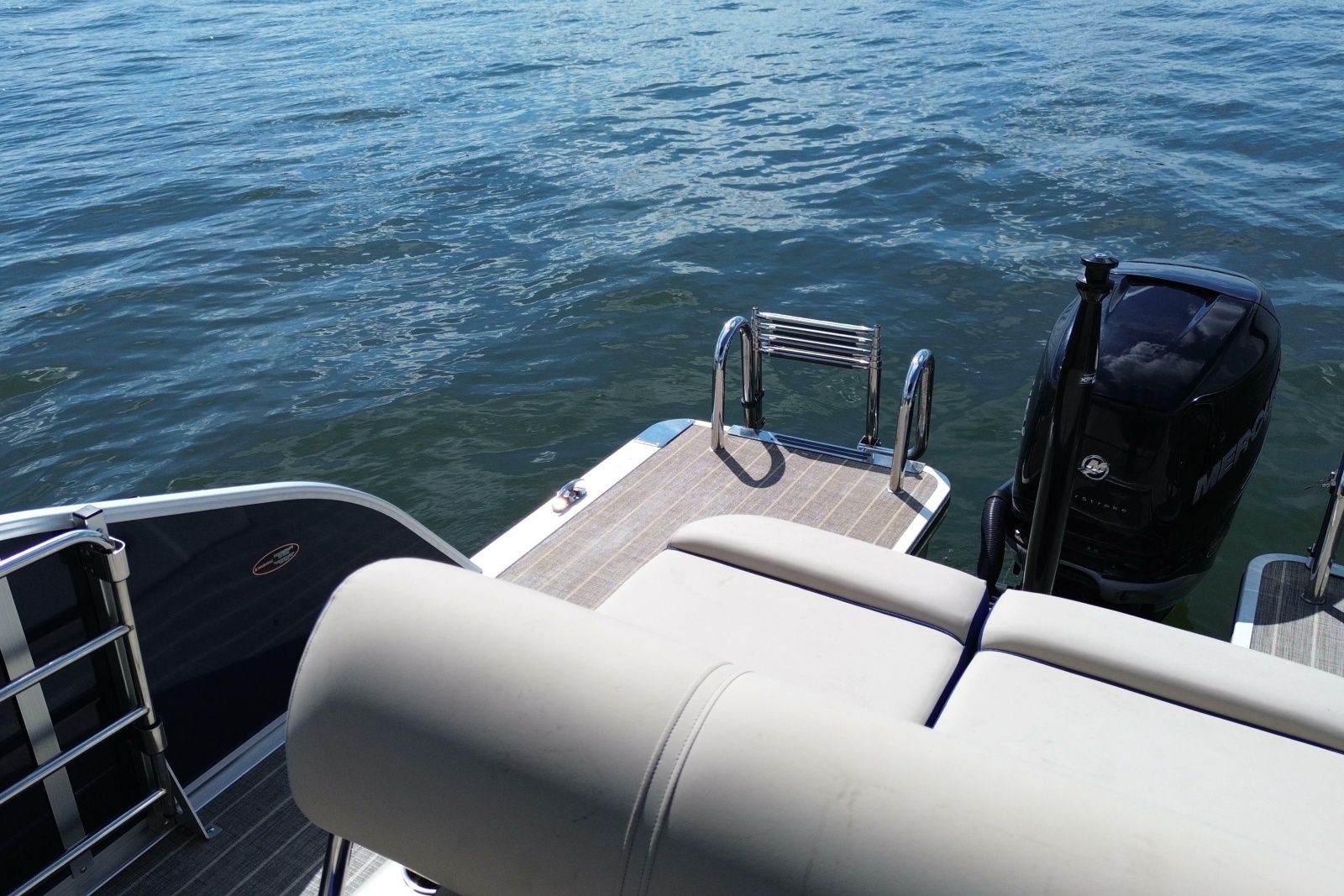 2022 Harris Grand Mariner 250