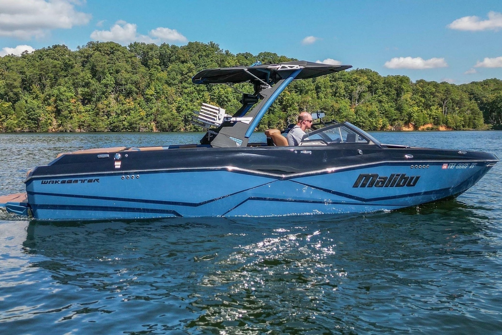2022 Malibu Wakesetter 25 LSV