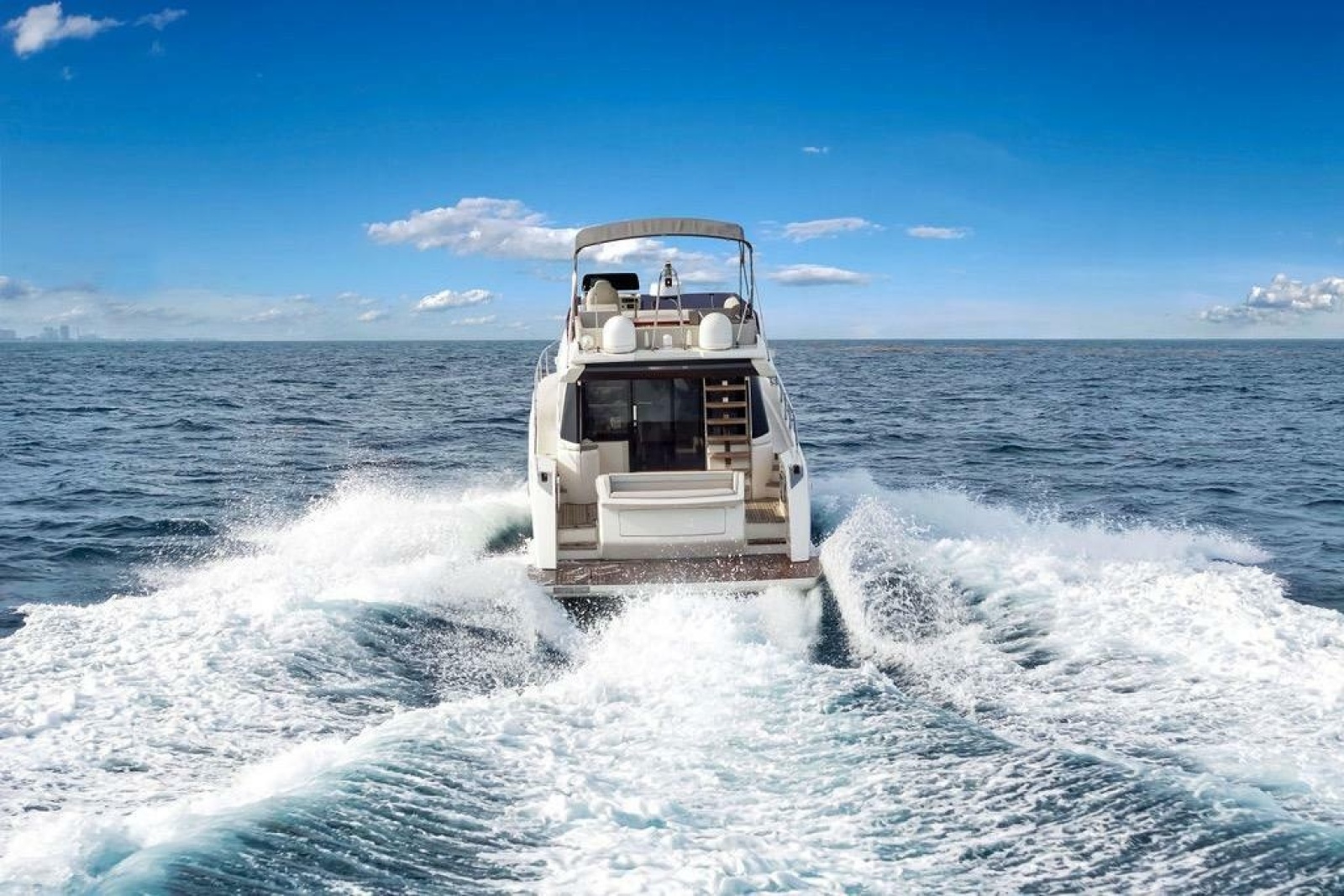 2021 Ferretti Yachts 500