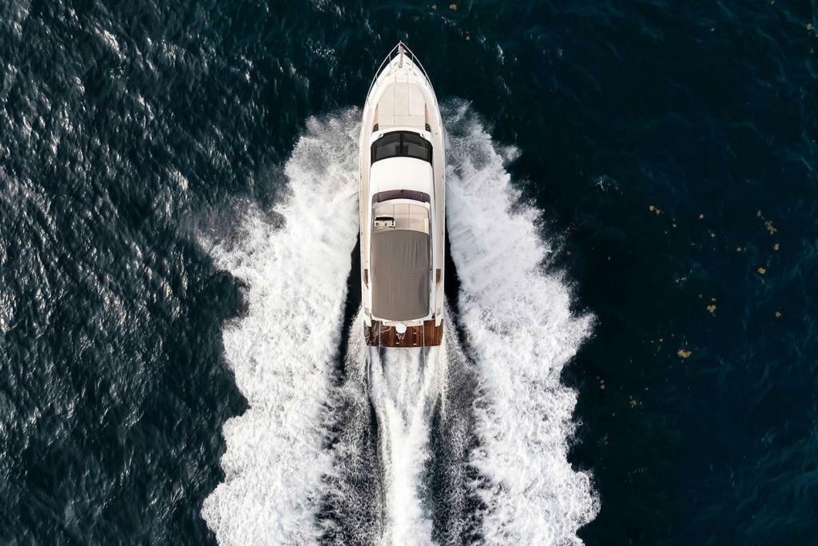 2021 Ferretti Yachts 500