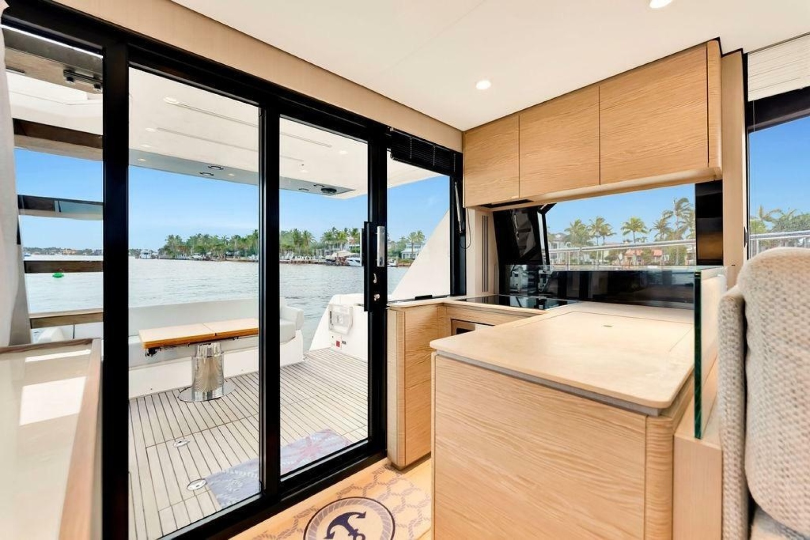 2021 Ferretti Yachts 500