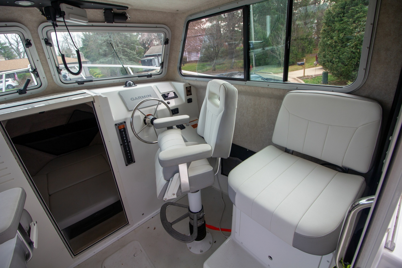 2022 Parker 2520 XLD Sport Cabin