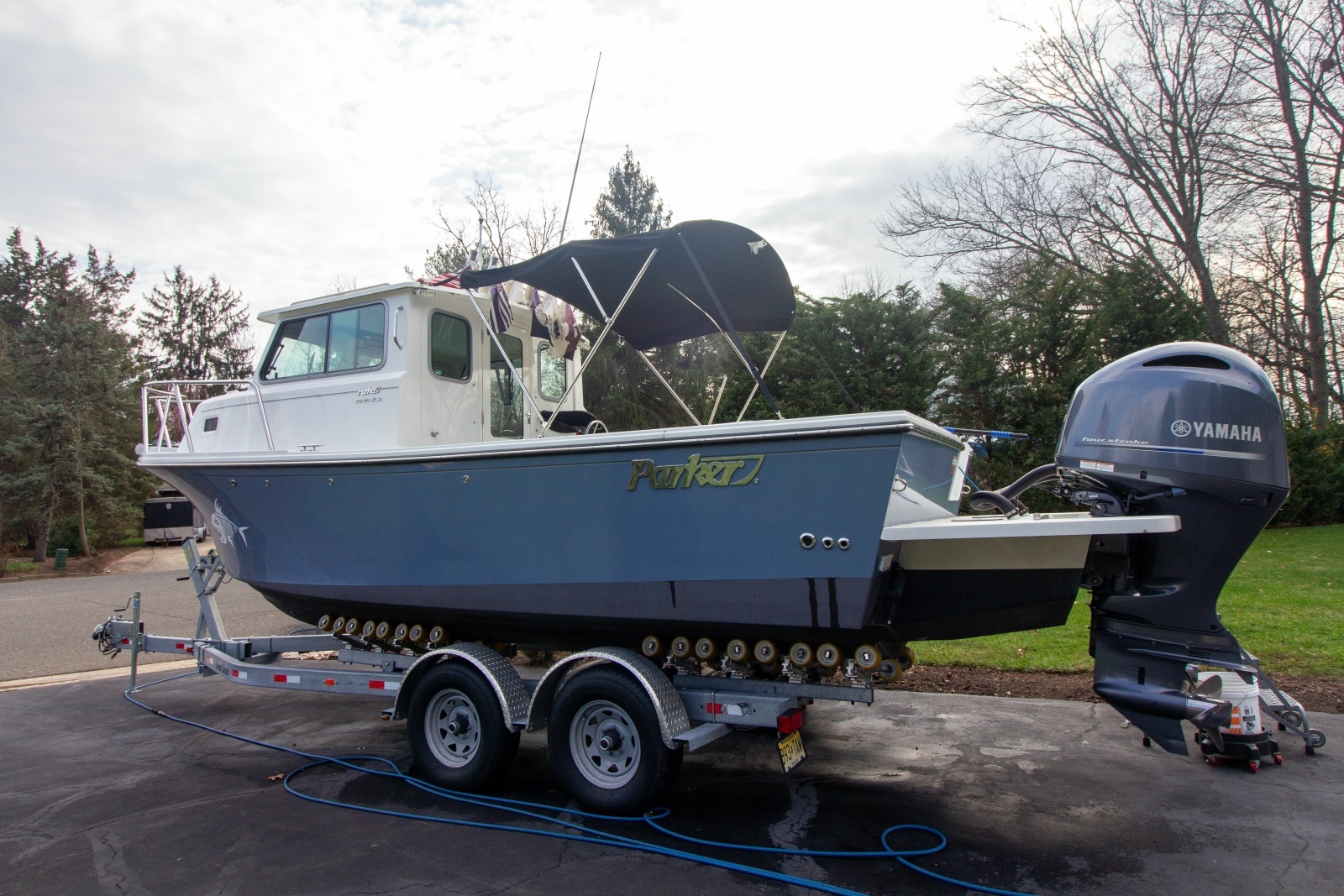 2022 Parker 2520 XLD Sport Cabin