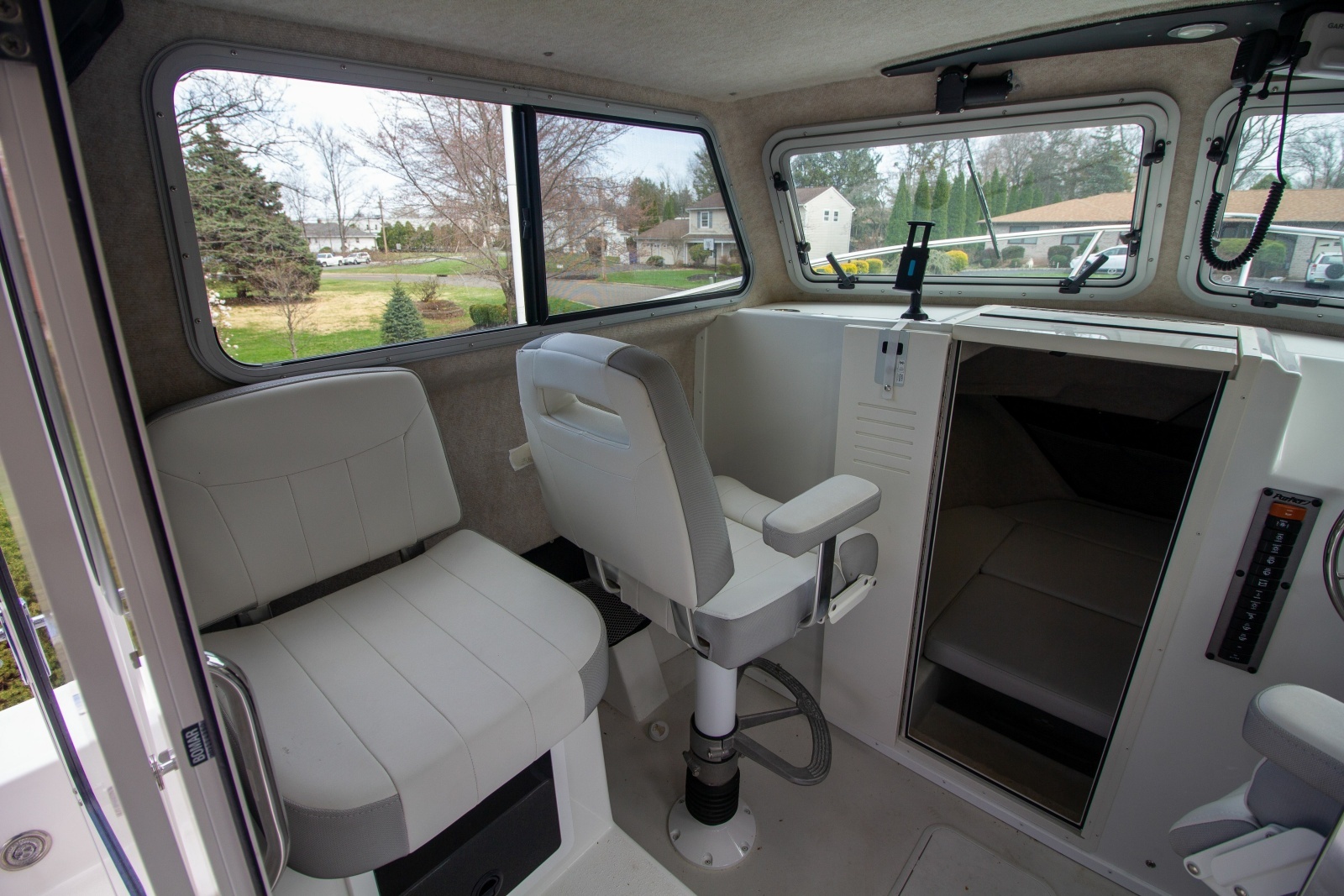 2022 Parker 2520 XLD Sport Cabin