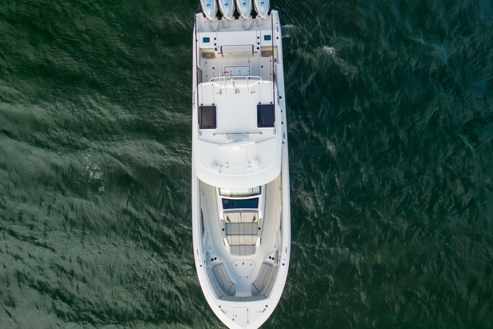 2022 Pursuit S 428 Sport
