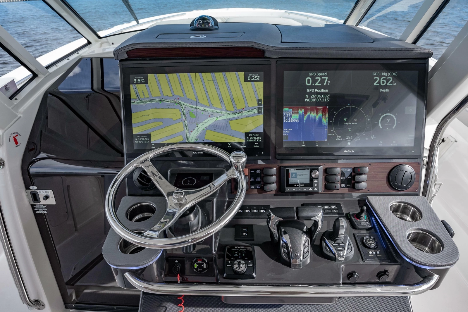 2022 Pursuit S 428 Sport