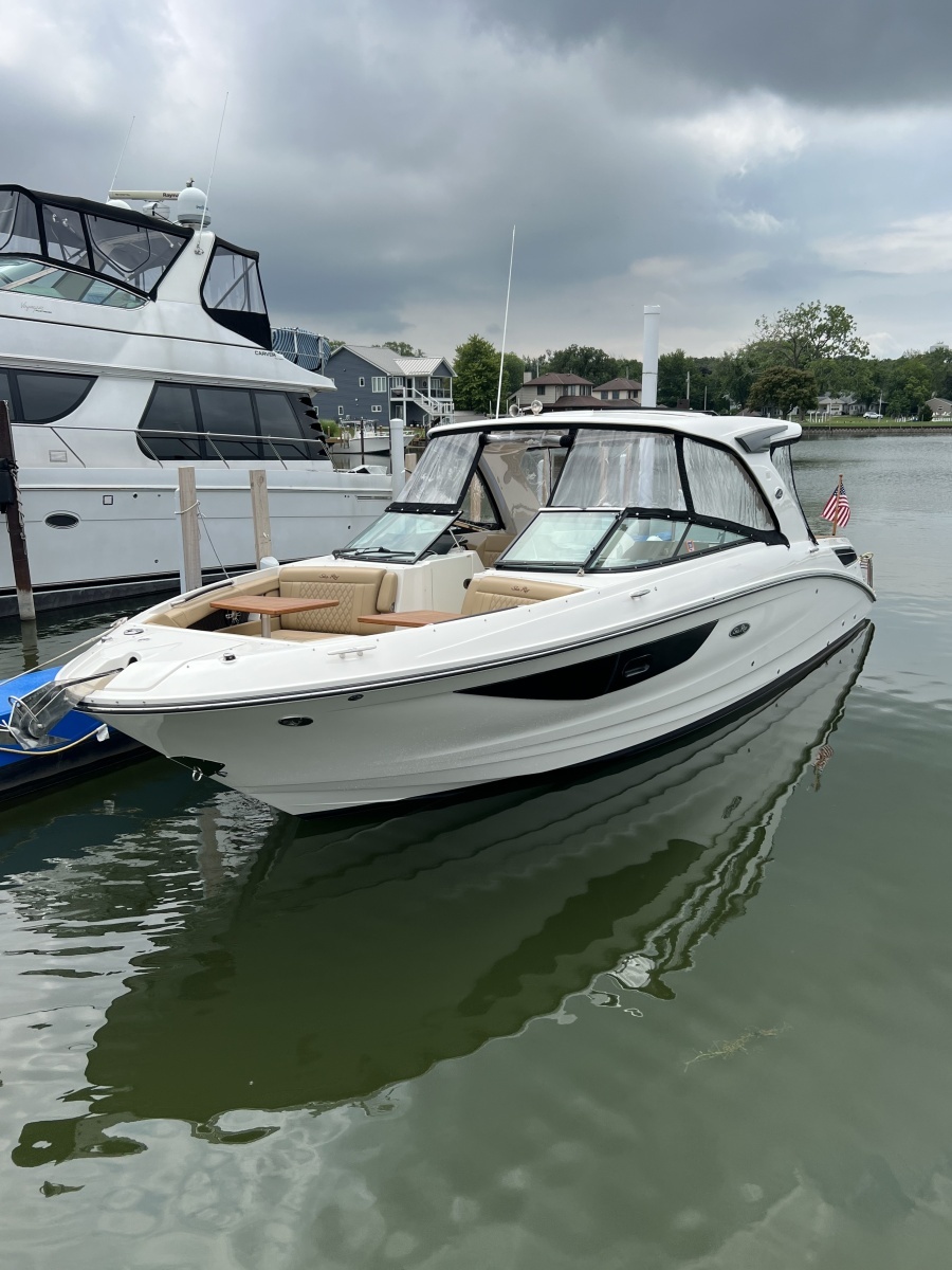 2020 Sea Ray 350 SLX