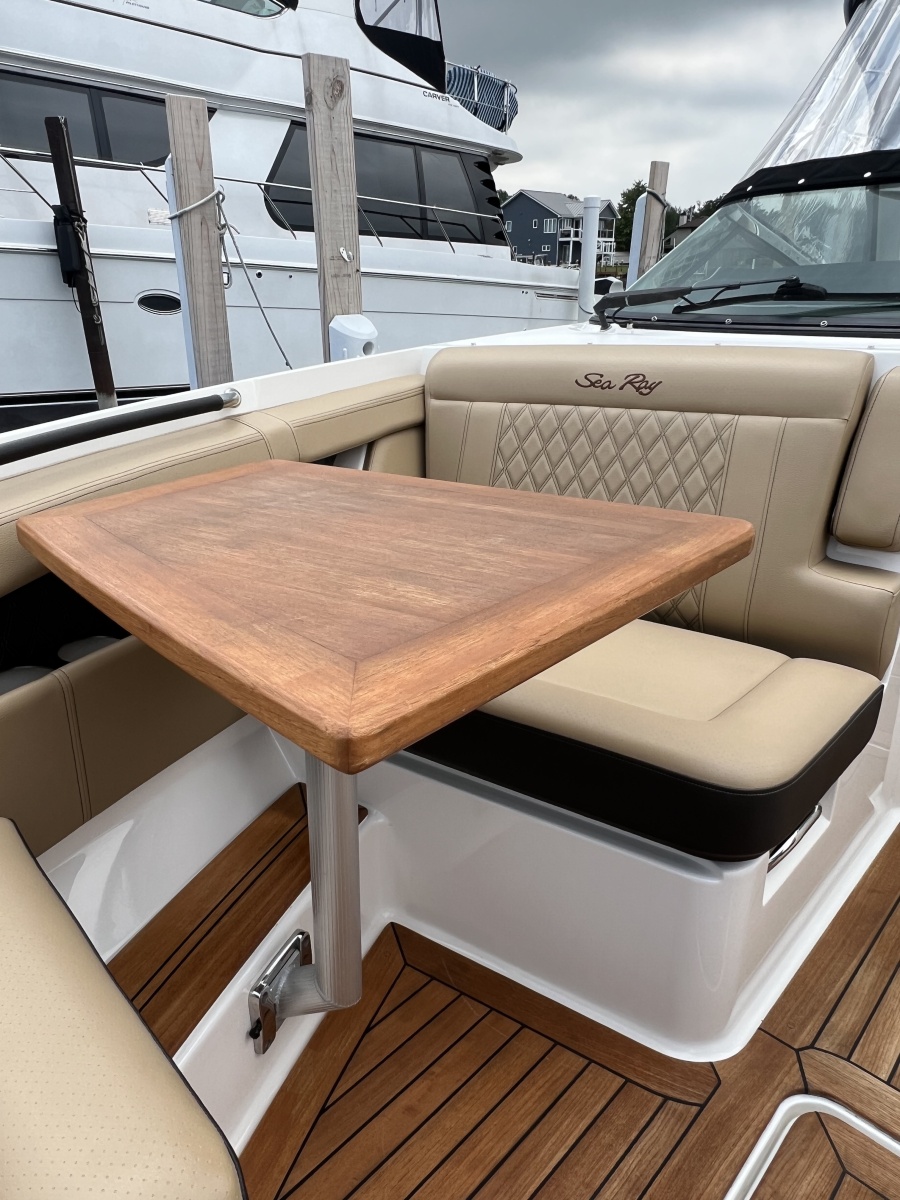 2020 Sea Ray 350 SLX