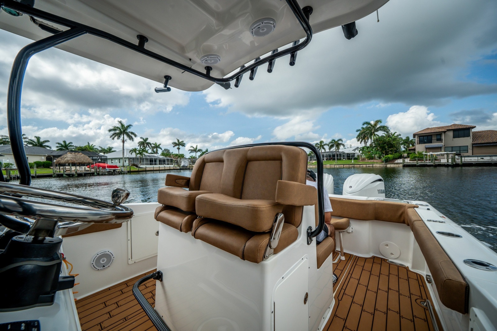2022 Sea Hunt Gamefish 30CB