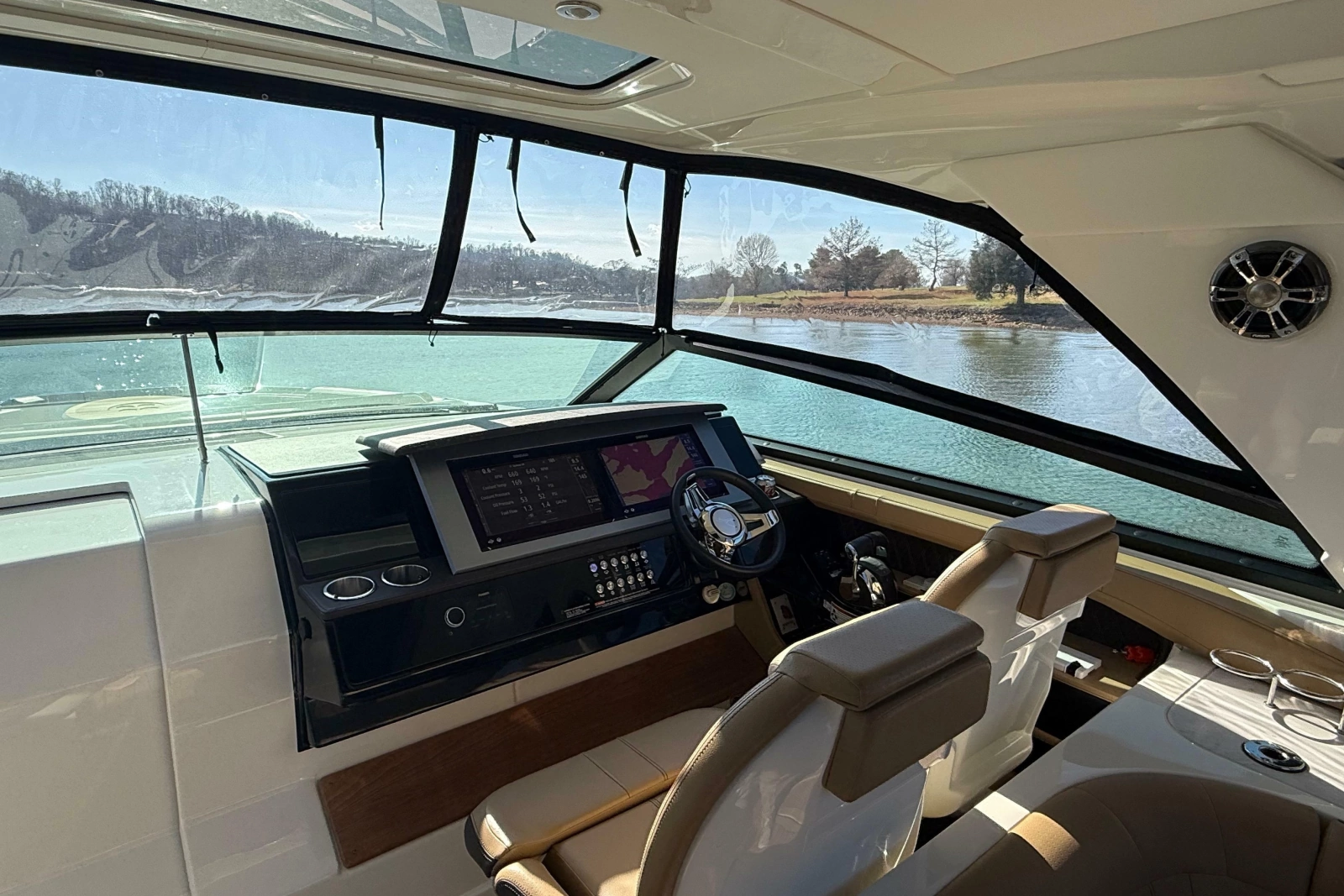 2022 Sea Ray SLX 400